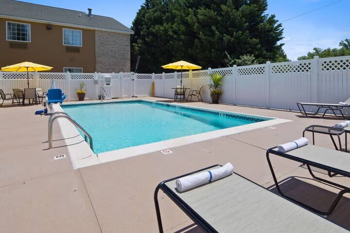 Outdoor pool